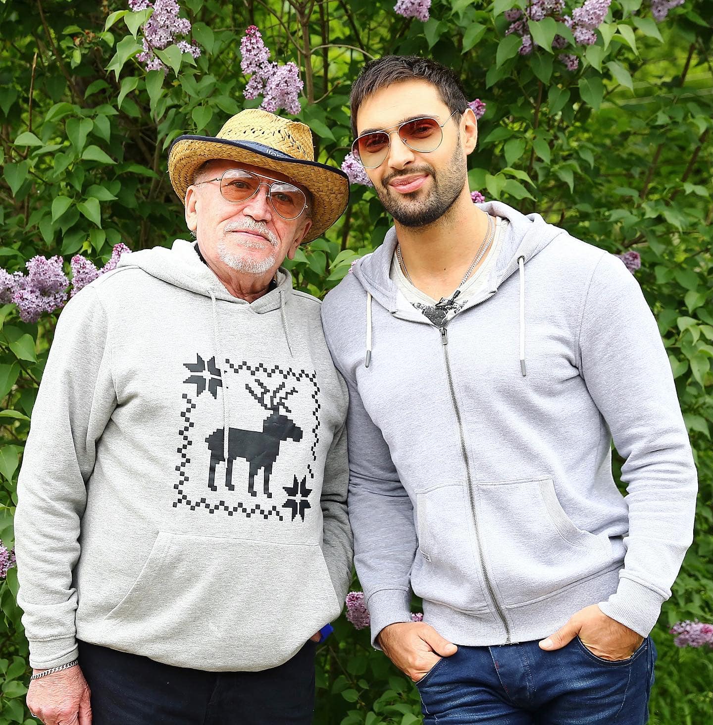 Виталий Козловский откровенно рассказал о попытках спасти отца: "он уже не мучается"